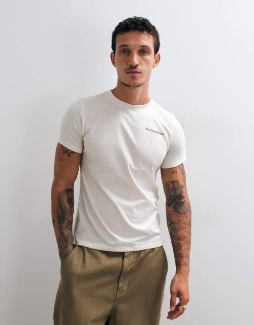 The North Face Monte grafisk t-shirt i vitt, 2 av 5