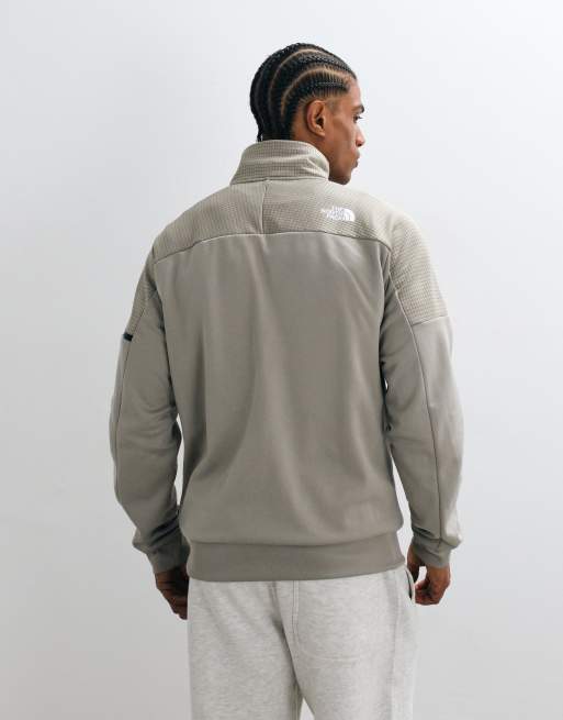 The North Face Mountain Atheltics 1/4 zip fleece i grå, 4 af 5