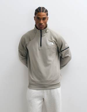 The North Face Mountain Atheltics 1/4 zip fleece in grey