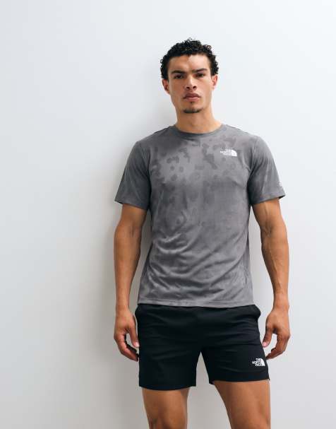 The North Face Mountain Athletics 2.0 t-shirt i grått - view 1