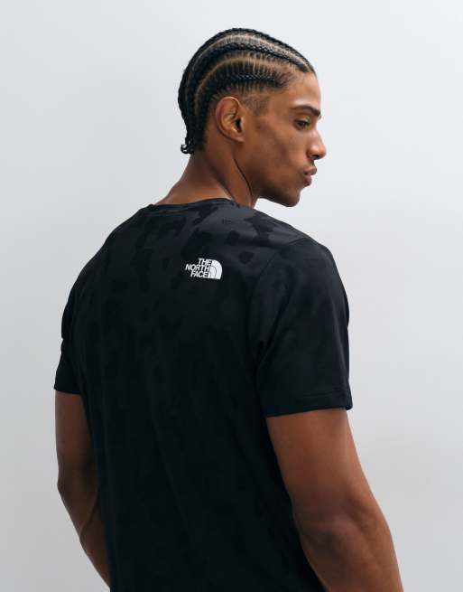 The North Face Mountain Athletics 2.0 T-Shirt in Schwarz, 5 von 5