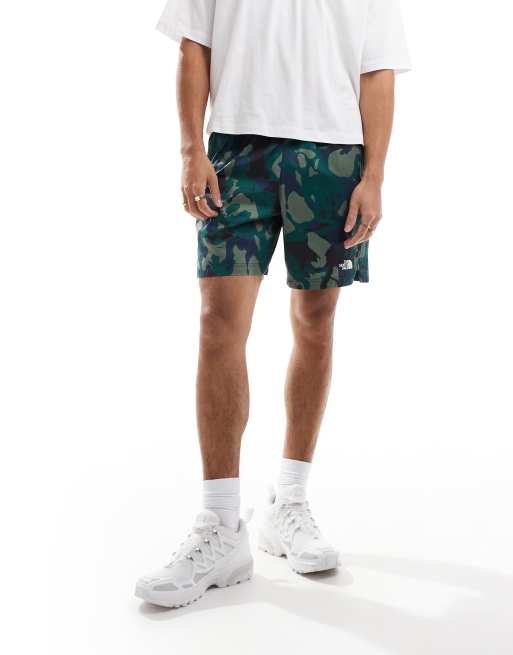 The North Face Mountain Athletics 24/7 7-inch shorts in camo print, 3 of 5