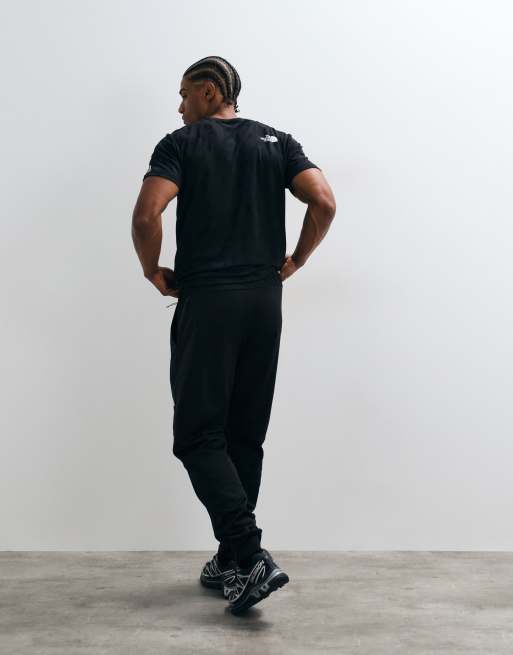 The North Face Mountain Athletics fleece pant 2.0 in black, 2 of 5