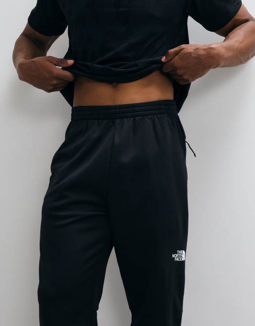 The North Face Mountain Athletics fleece pant 2.0 in black, 5 of 5