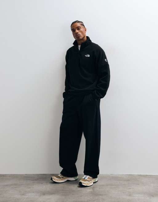The North Face Mountain Athletics Glacier 1/4 zip fleece in black, 3 of 5