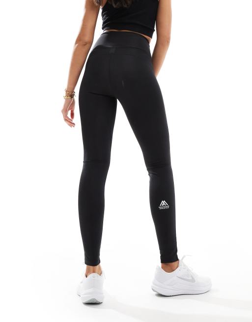 The North Face – Mountain Athletics – Leggings in Schwarz mit Logo