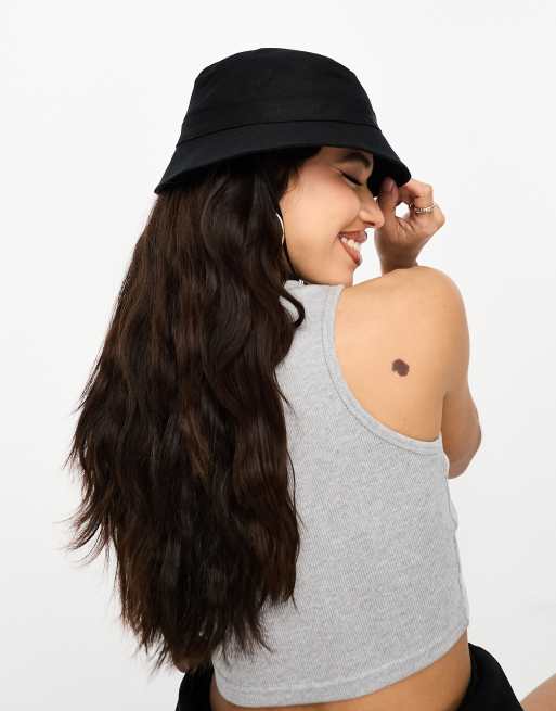 Bucket store hat missguided