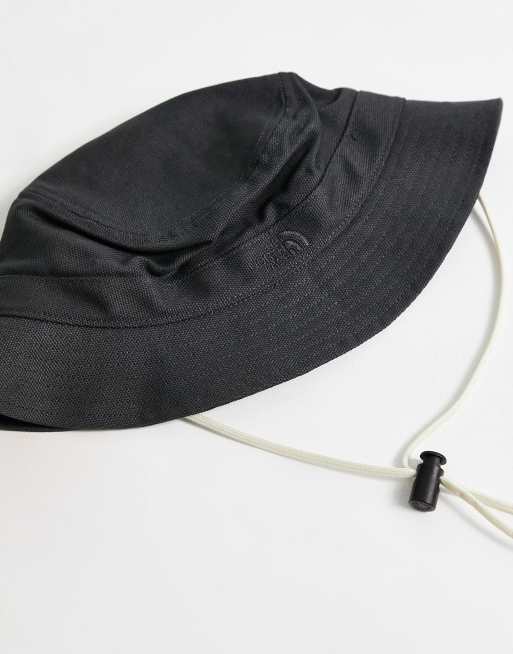 The North Face Mountain bucket hat in black