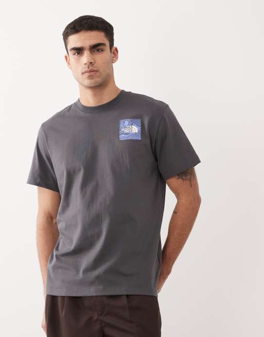 The North Face Mountain Escape back graphic T-shirt in black, 3 of 5