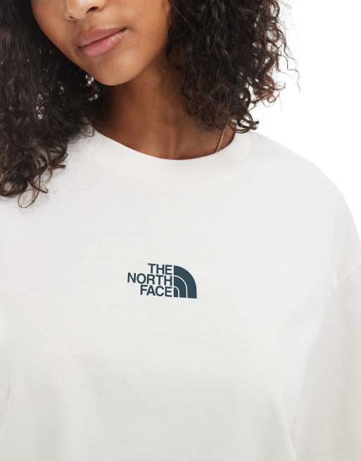 The North Face - Mountain Fun - Uniseks oversized T-shirt met rugprint in gebroken wit, 2 van 4