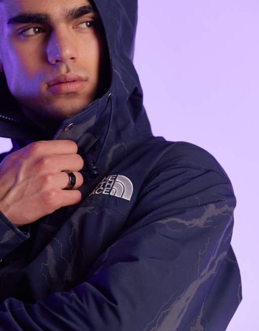 The North Face - Mountain - Jack met reflecterende bliksemprint in blauw, 2 van 4