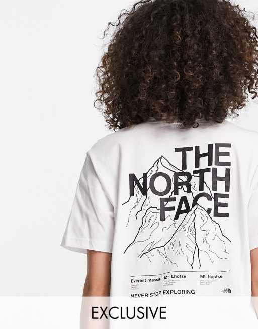 The North Face Mountain Outline t-shirt in white Exclusive at ASOS