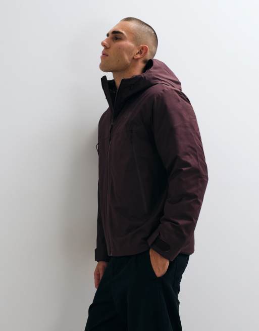 The North Face Mountain range down hooded jacket in deep burgundy, 5 of 5