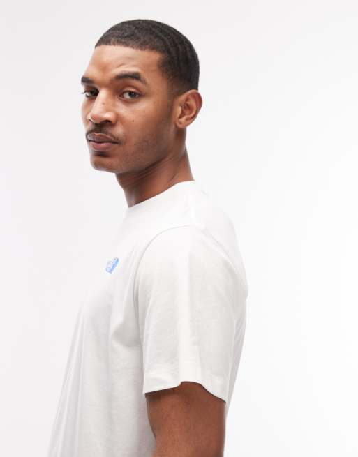 The North Face – Mountain Sketch – T-Shirt in Weiß mit Rückenprint, 4 von 5