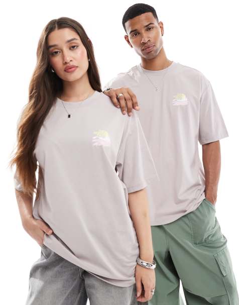The North Face Mountain View backprint oversized t-shirt in light grey exclusive to ASOS - view 1