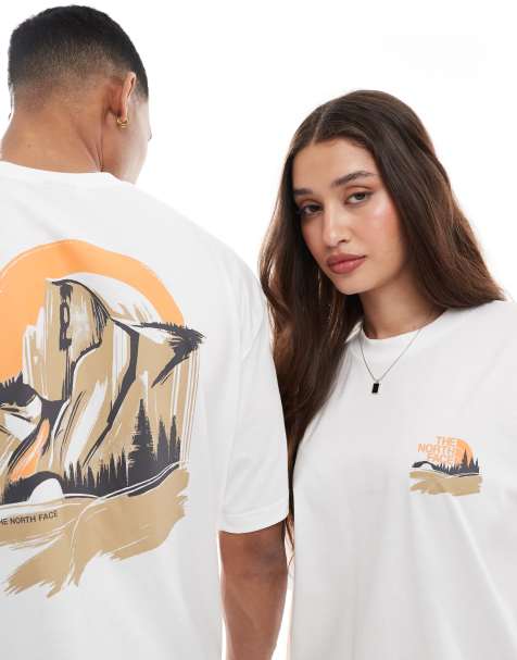 The North Face Mountain View backprint oversized t-shirt in white exclusive to ASOS - view 1