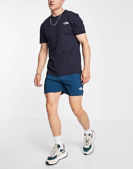 Men The North Face Movement shorts in blue 