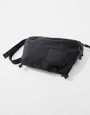 The North Face Never Stop Exploring Fanny Pack In Black In Black