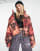 Thumbnail 1 van 4