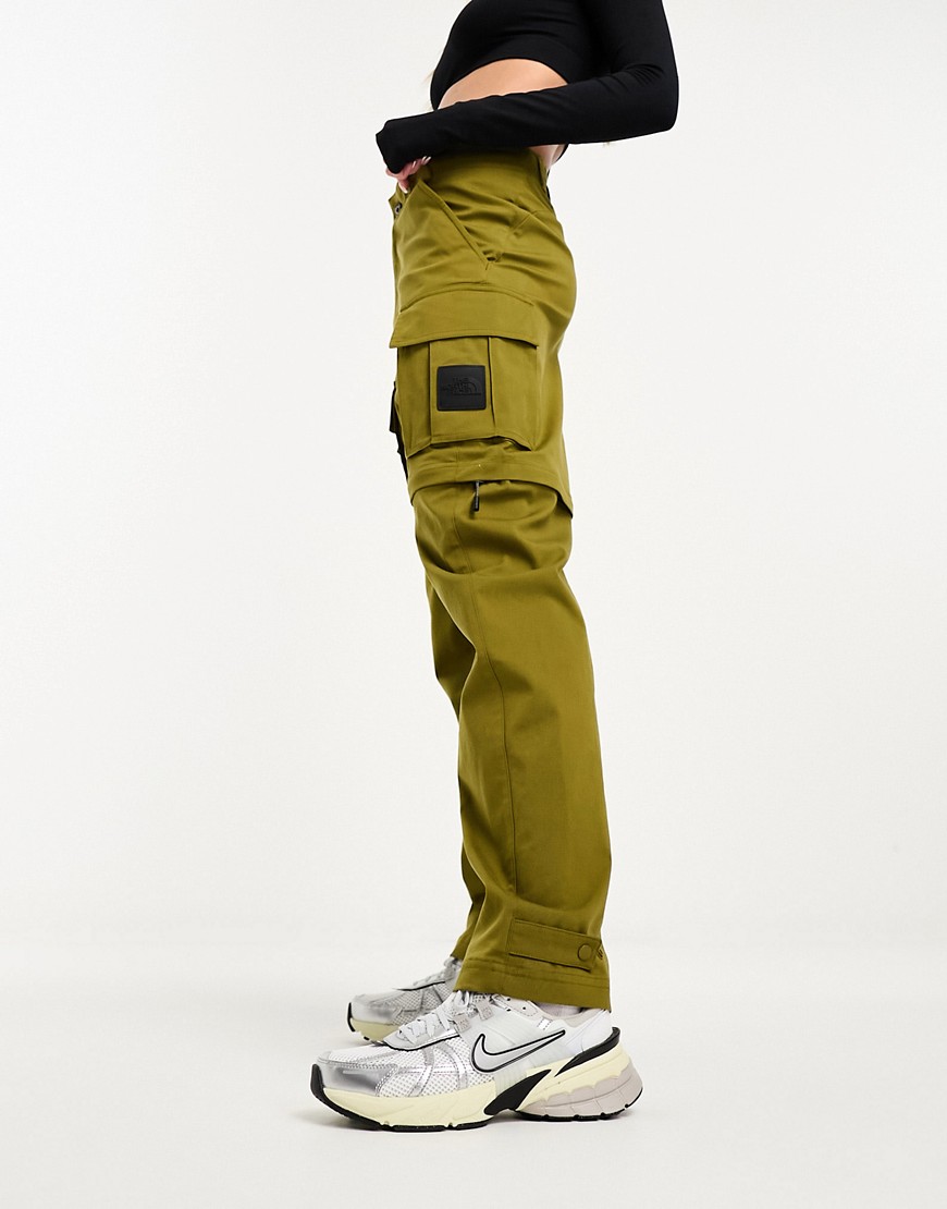 The North Face NSE Convin loose fit zip off cargo trousers in khaki-Green