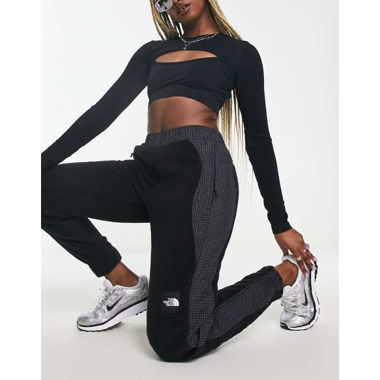 North face memory crop jogger hot sale