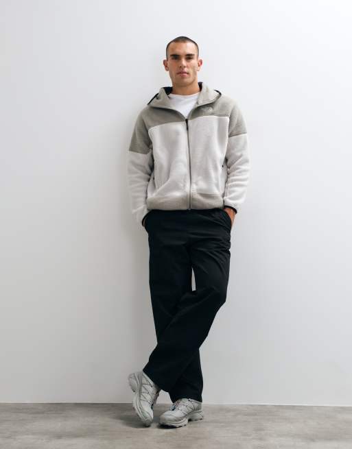 The North Face NSE fleece med fuld lynlås og maske i grå, 2 af 5