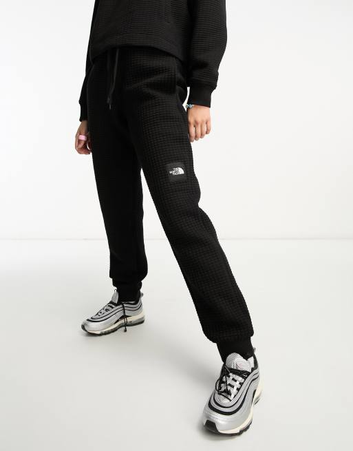 The North Face - NSE Mhysa - Vatterede joggingbukser i sort
