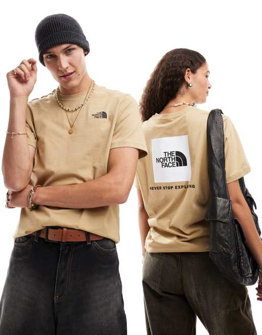 The North Face - NSE - T-shirt met vierkante print op de rug in beige