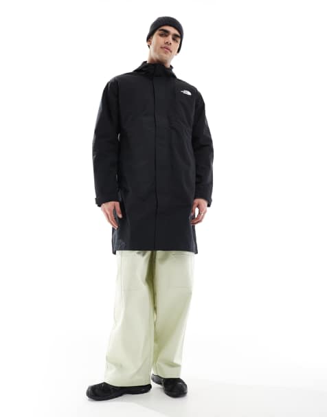 The North Face Nukabira long shell jacket in black - view 1
