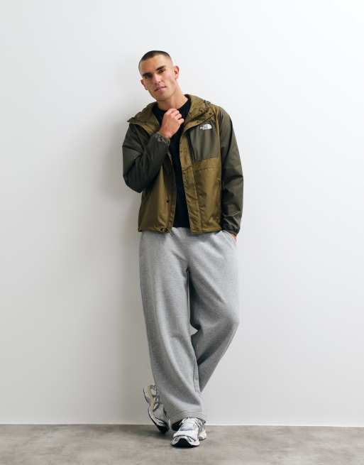 The North Face Nuketo Wind jacket in brown and khaki, 2 of 5