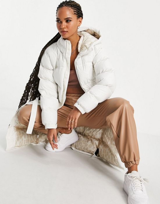 https://images.asos-media.com/products/the-north-face-nuptse-belted-long-puffer-jacket-in-white/24268849-1-white?$n_550w$&wid=550&fit=constrain