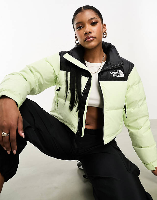 The North Face - nuptse cropped down puffer jacket in green