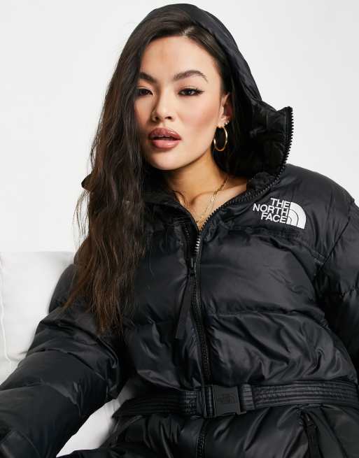 geschenk Aap jam The North Face - Nuptse - Lange parkajas van dons met riem in zwart | ASOS