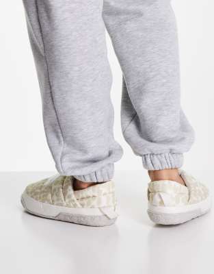 the north face nuptse mule