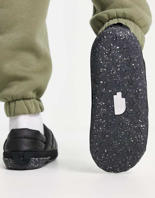 The North Face - Nuptse - Sabot neri con isolamento termico, 2 di 4