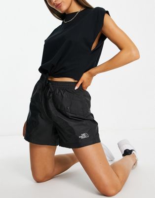 The North Face Outline shorts in black  - ASOS Price Checker