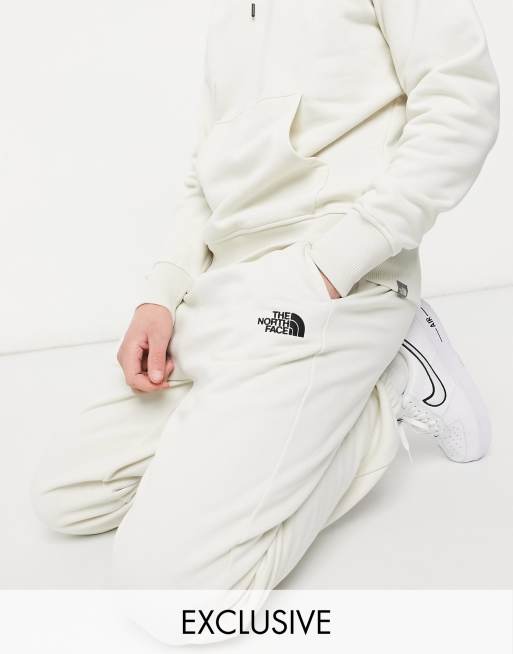 White north face joggers new arrivals