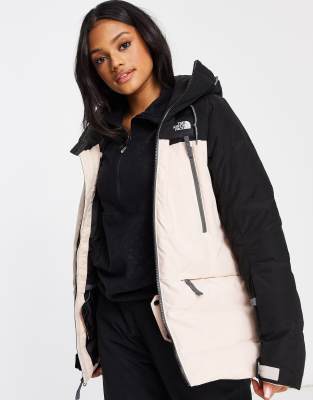 The North Face Pallie Down ski jacket in black | ASOS