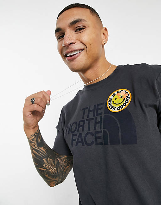 The North Face Patches t-shirt in gray | ASOS