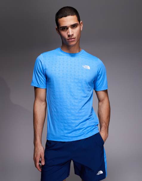 The North Face – Pentadome 24/7 – T-Shirt in Blau mit Präge-Effekt und Logo - view 1