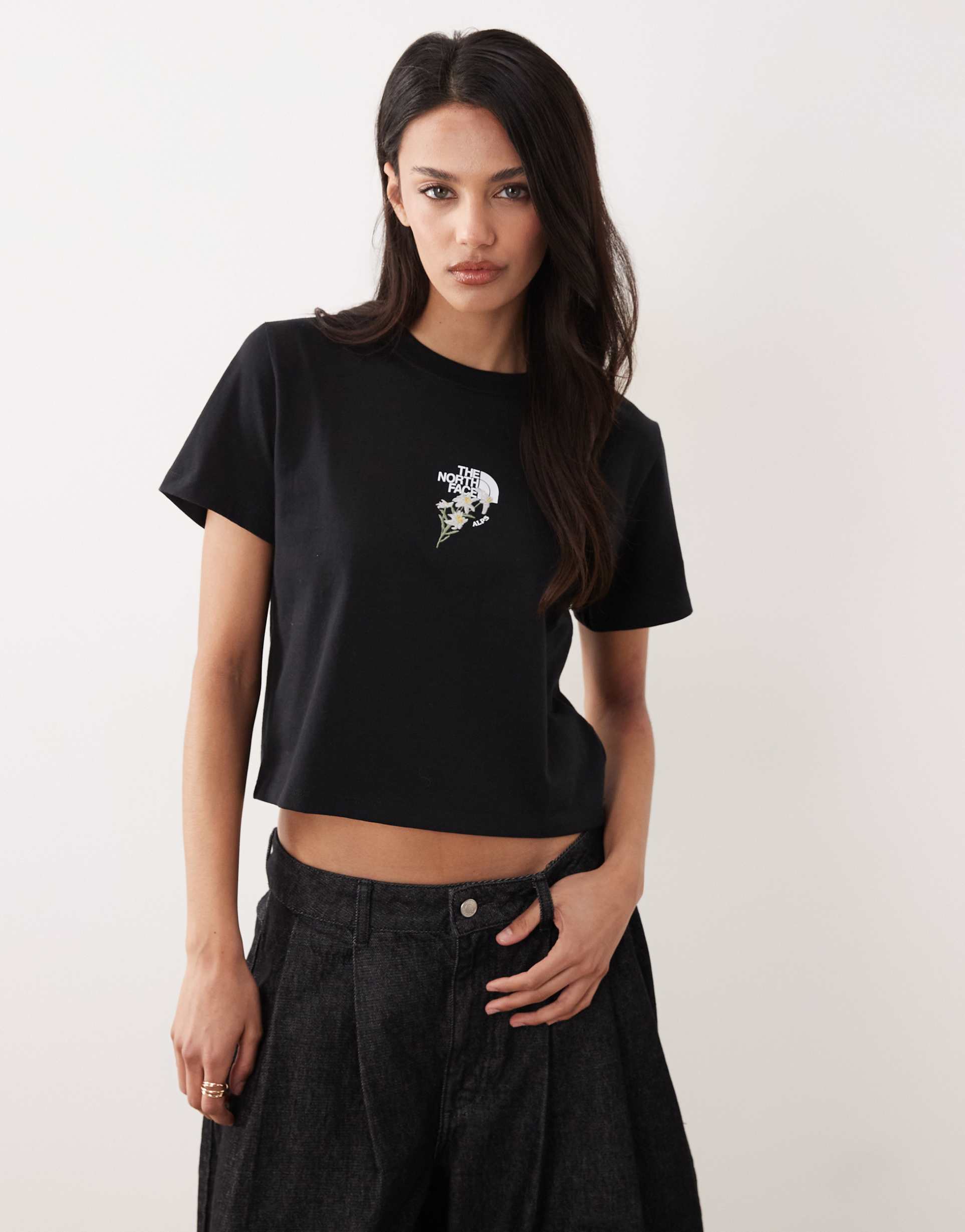 the north face places we love t-shirt in black