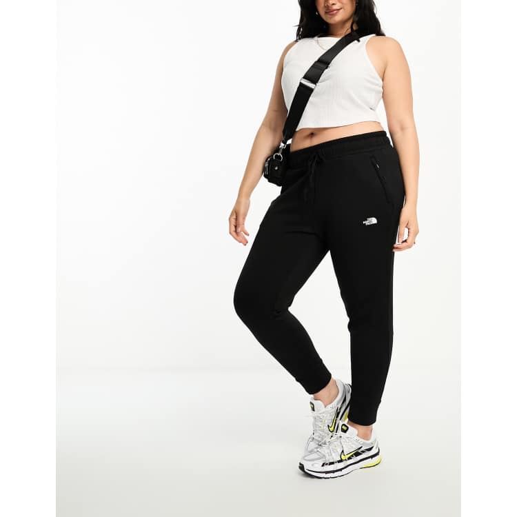 The North Face Plus Canyonlands sweatpants in black ASOS