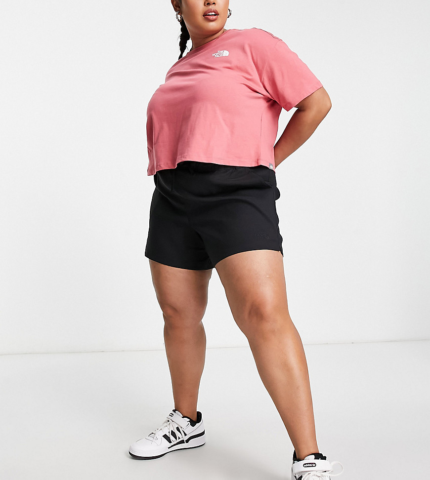 Plus-size shorts by The North Face Waist-down dressing Elasticated drawstring waist Side pockets Zip back pockets Regular fit