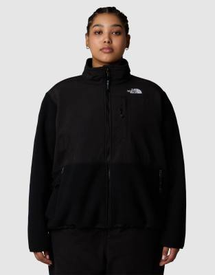 The North Face Plus - Retro Denali - Jacke in Schwarz