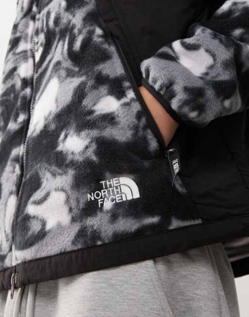 The North Face Polar Sun heavyweight pocket fleece jacket in liquid grey print, 2 of 4