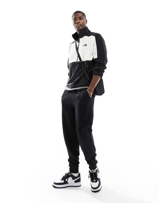 The North Face Polartec 100 1/4 zip fleece in off white and black