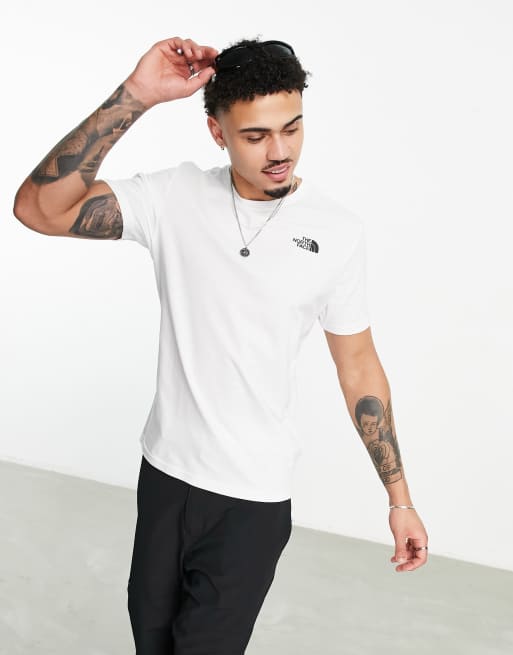 The North Face - Pride - Redbox - T-shirt met print op de achterkant in wit, 2 van 4