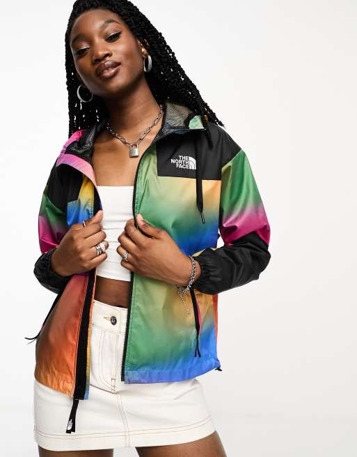 The North Face - Pride Sheru - Giacca con cappuccio e stampa in colori arcobaleno