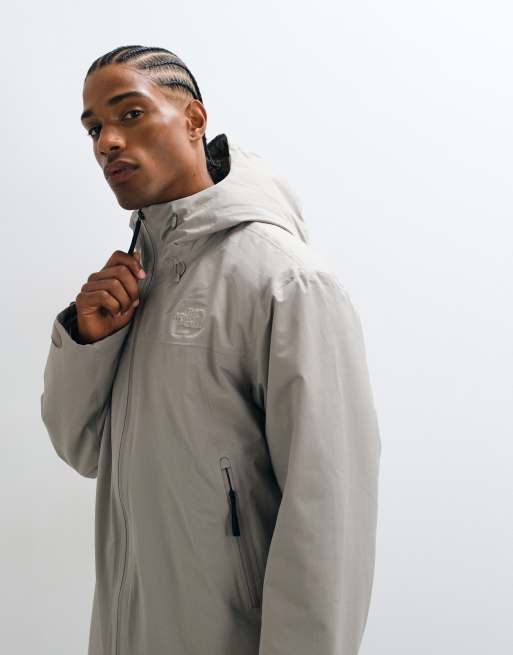 The North Face Range lightweight hooded parka jacket in stone, 4 of 5
