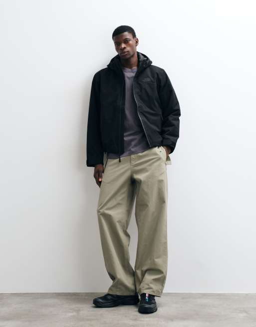 The North Face Range LT hooded jacket in black, 2 of 5